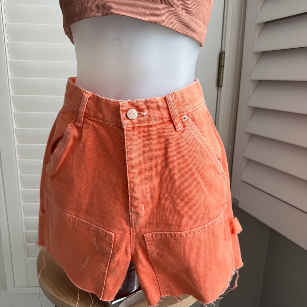 BDG orange cutoff carpenter shorts tagged size 28